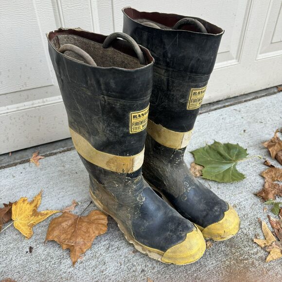 Vintage Ranger Rubber Co Firemaster Steel Midsole Insulated Boots Size 10.5? USA main image 4